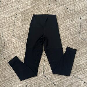 Lululemon mesh leggings size 4